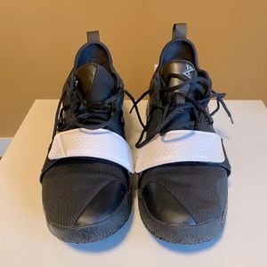 PG1 Black and White Color way